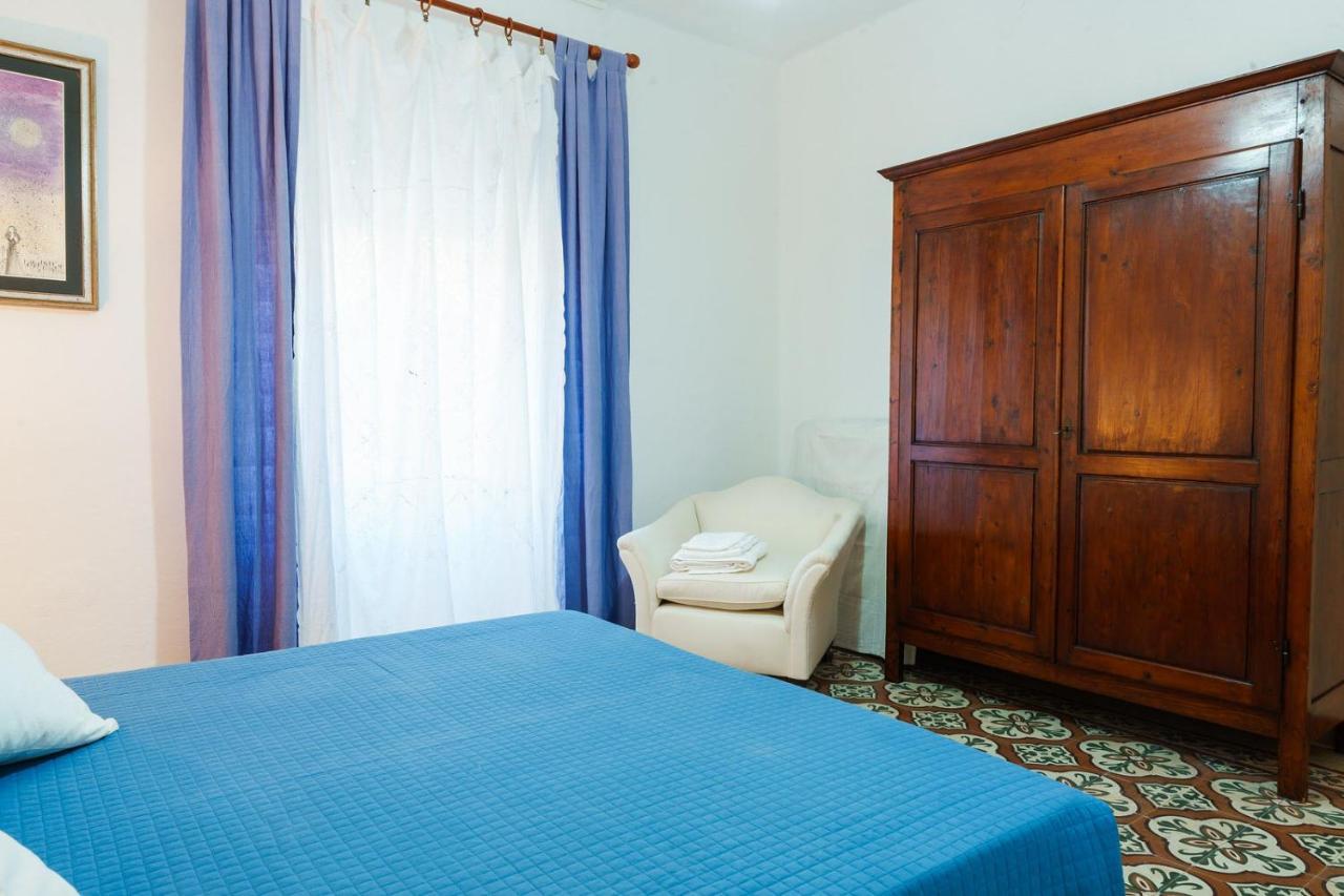 Holiday Home Alle Pavoncelle, Indipendente Con Terrazzo Di 60 Mq Portoscuso Exterior foto